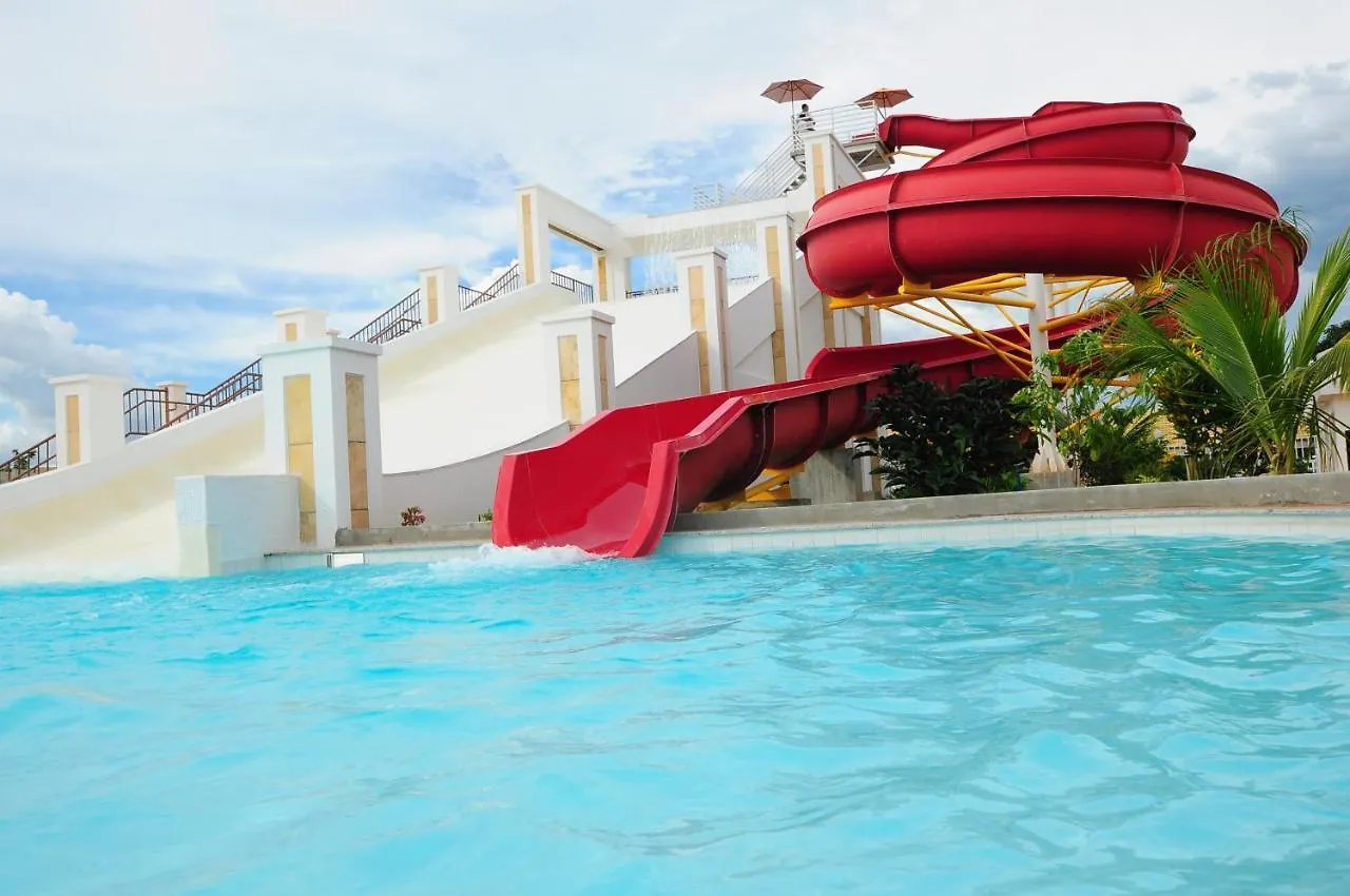 Lacqua diRoma Hotel com Parque Aquático 24 horas Caldas Novas