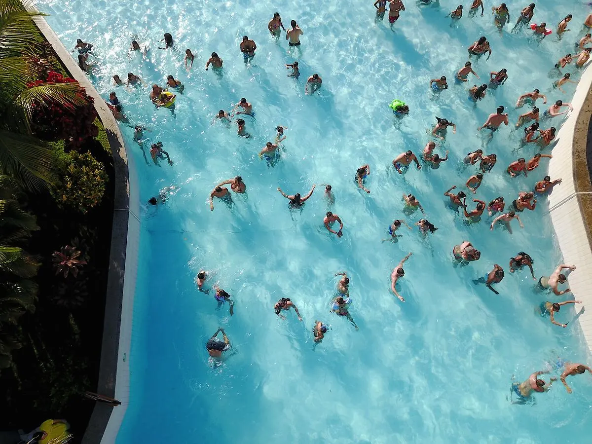 Lacqua diRoma Hotel com Parque Aquático 24 horas Caldas Novas