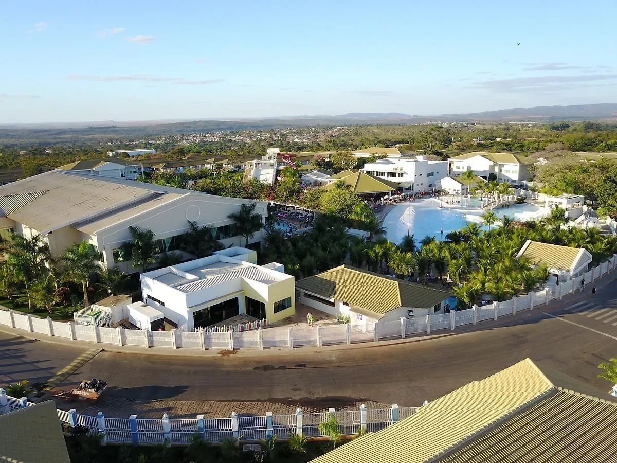 Apartamento Lacqua diRoma Hotel com Parque Aquático 24 horas Caldas Novas